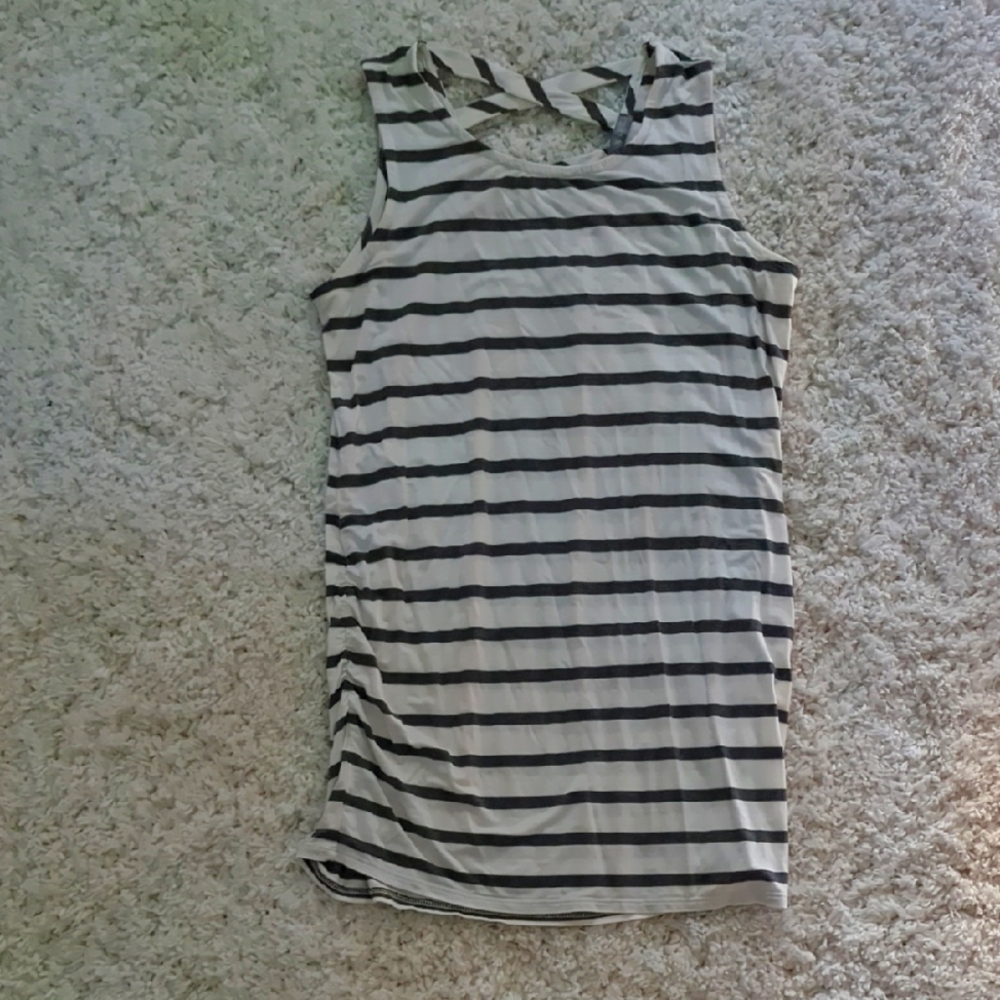 Loveappella Gray and White Maternity Tank Top